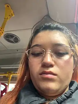 Karina Leon online show from 04/29/26, 07:31