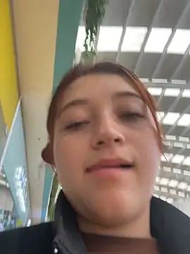 Karina Leon online show from 05/06/26, 06:12