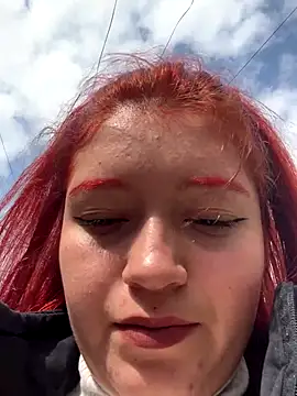 Karina Leon online show from 12/19/25, 06:54