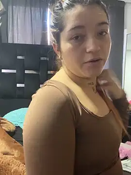 Karina Leon online show from 04/18/26, 05:04