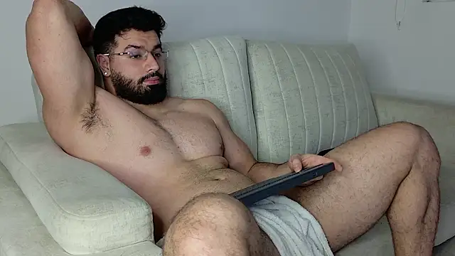 Snapshot of Roman_Lux chatting on 02/03/26, 06:22 Roman Lux online show from 02/03/26, 06:22