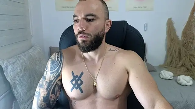 Isaac Carter online show from 11/19/25, 10:59