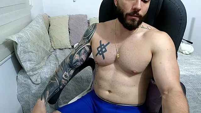 Snapshot of Isaac_Carter chatting on 02/14/26, 01:28 Isaac Carter online show from 02/14/26, 01:28