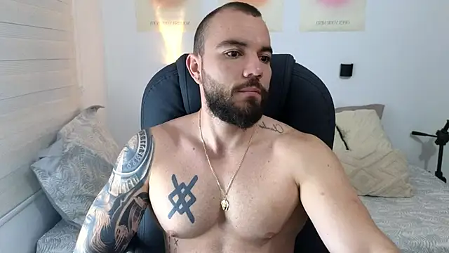 Snapshot of Isaac_Carter chatting on 09/10/25, 11:20 Isaac Carter online show from 09/10/25, 11:20
