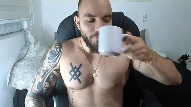 Isaac Carter online show from 10/24/25, 10:47