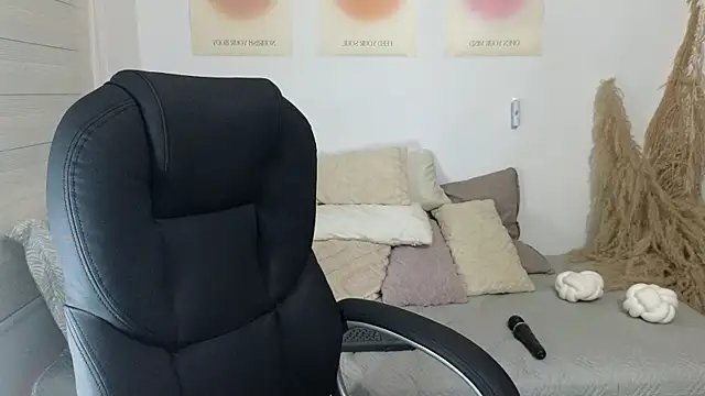 Isaac Carter online show from 11/18/25, 11:02