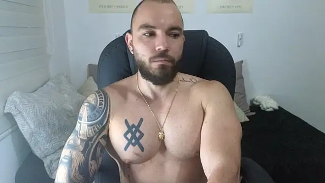 Isaac Carter online show from 10/26/25, 11:10