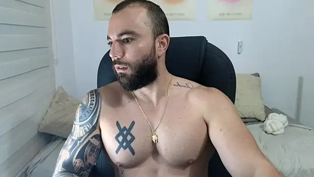 Snapshot of Isaac_Carter chatting on 01/13/26, 11:03 Isaac Carter online show from 01/13/26, 11:03