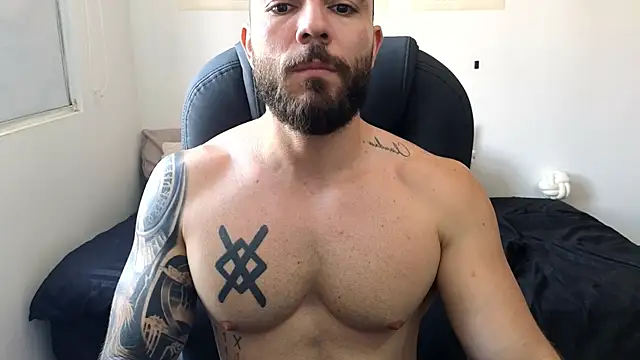 Isaac Carter online show from 04/03/26, 02:34