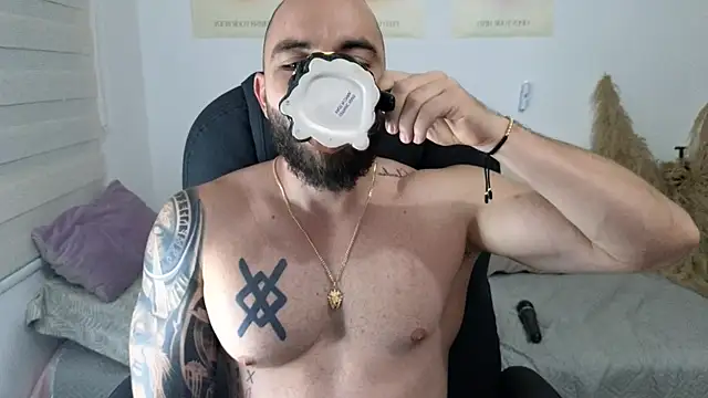 Isaac Carter online show from 12/16/25, 11:25