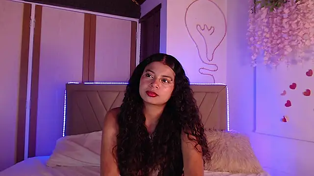 Cattleya gilQS online show from 03/14/25, 11:00