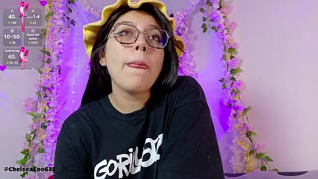 chelsea  coo online show from 09/26/25, 11:33