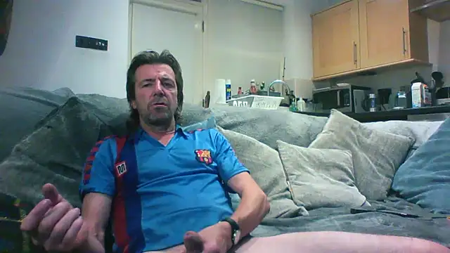 Snapshot of Grower_and_shower chatting on 09/15/25, 07:03 Grower and shower online show from 09/15/25, 07:03
