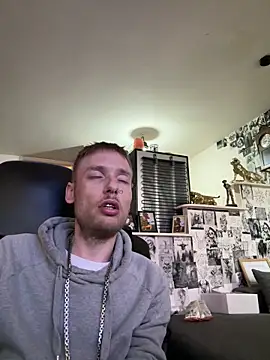 djeffrey-nl online show from 04/11/26, 07:45