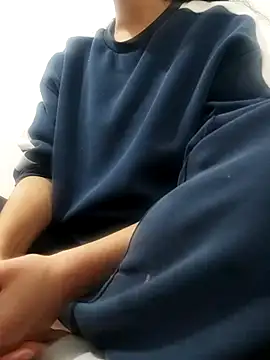 saraaxx1 online show from 03/18/26, 05:25