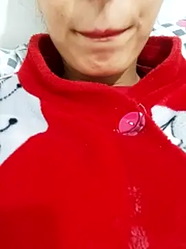 saraaxx1 online show from 11/15/25, 10:19