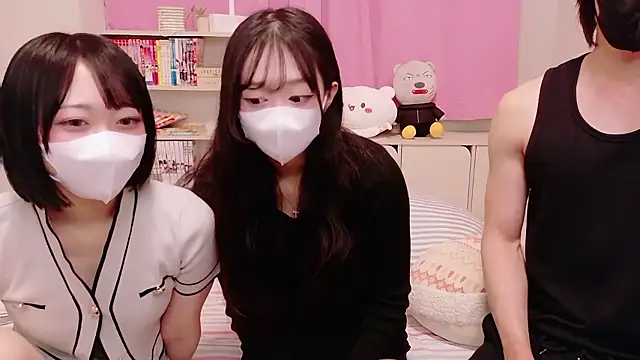 Rodrigues Lucas online show from 10/23/25, 04:05