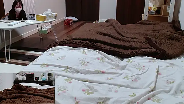 Rodrigues Lucas online show from 12/18/25, 11:03