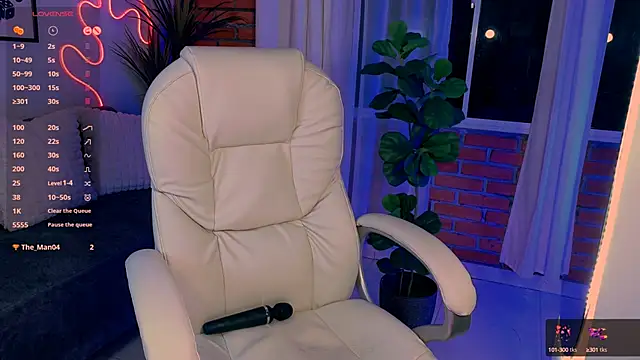 Snapshot of beautifulchleo chatting on 03/20/25, 03:02 beautifulchleo online show from 03/20/25, 03:02