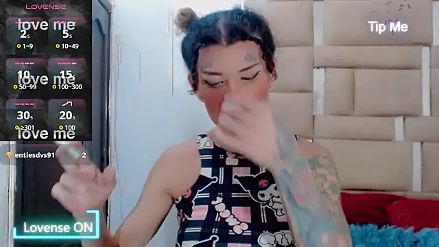 Snapshot of ana_tsxxx chatting on 04/19/26, 04:41 ana tsxxx online show from 04/19/26, 04:41