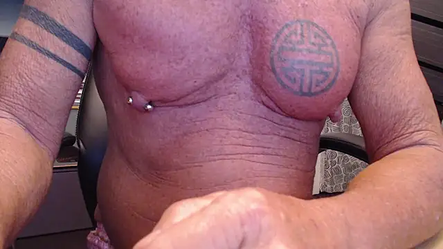 munichrubber online show from 09/23/25, 03:57