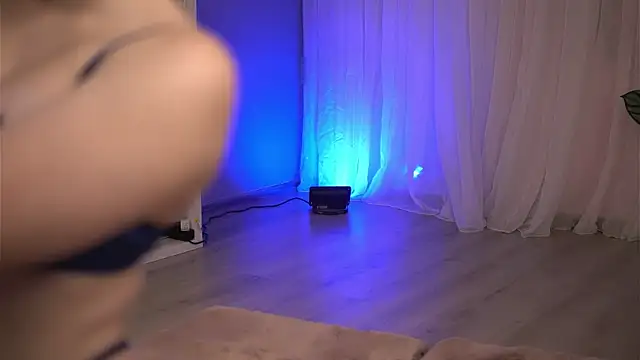 ElysaWetxx online show from 09/26/25, 05:42
