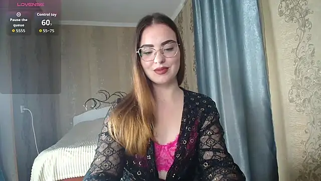 Leila Kissyu online show from 04/02/26, 10:55