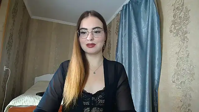 Leila Kissyu online show from 11/14/25, 02:32