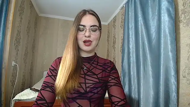 Leila Kissyu online show from 11/13/25, 04:00
