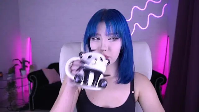 SelenaIris online show from 12/05/25, 09:34