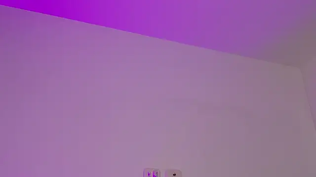 Snapshot of isahilton1 chatting on 01/31/26, 07:12 isahilton1 online show from 01/31/26, 07:12