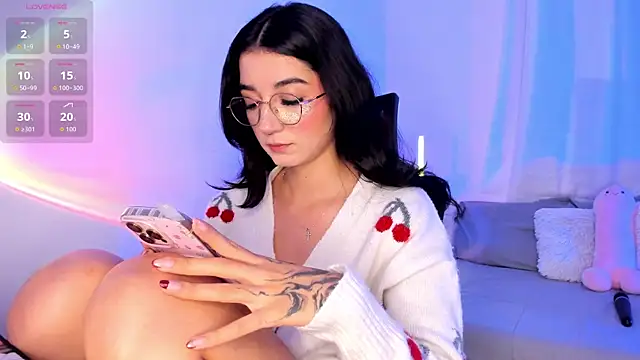 Hi Soyfer online show from 12/21/25, 01:19