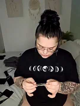 Snapshot of Saucy-Serenity chatting on 01/11/26, 08:05 Saucy-Serenity online show from 01/11/26, 08:05