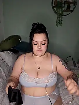 Saucy-Serenity online show from 02/20/26, 07:49