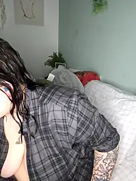 Saucy-Serenity online show from 03/23/26, 07:58