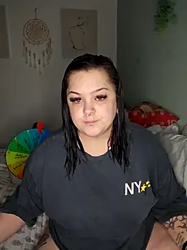 Saucy-Serenity online show from 04/04/26, 06:58