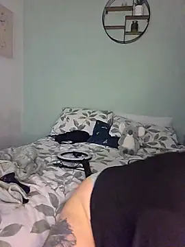 Snapshot of Saucy-Serenity chatting on 09/29/25, 07:41 Saucy-Serenity online show from 09/29/25, 07:41