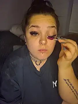 Snapshot of Saucy-Serenity chatting on 10/02/25, 07:28 Saucy-Serenity online show from 10/02/25, 07:28