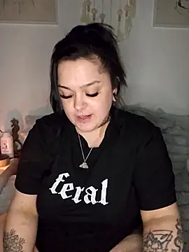 Saucy-Serenity online show from 02/16/26, 01:26