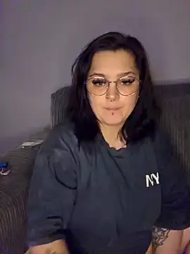 Snapshot of Saucy-Serenity chatting on 11/02/25, 08:14 Saucy-Serenity online show from 11/02/25, 08:14