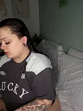 Saucy-Serenity online show from 03/21/26, 08:24