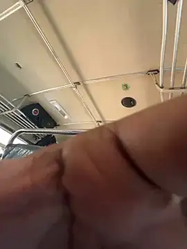 dam-her-boy online show from 02/16/26, 11:53