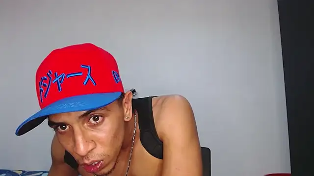 Monkey uchiha777 online show from 11/12/25, 12:59