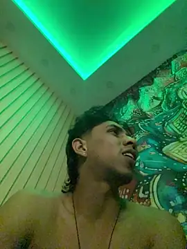 Monkey uchiha777 online show from 01/06/26, 06:17