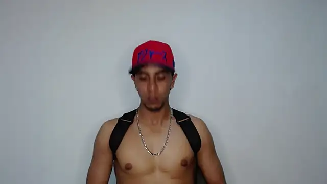 Monkey uchiha777 online show from 11/05/25, 01:20