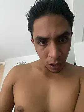 Monkey uchiha777 online show from 02/28/26, 10:53