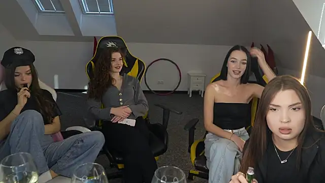 Billie054 online show from 11/07/25, 08:08