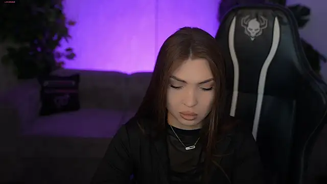 Billie054 online show from 11/11/25, 06:30