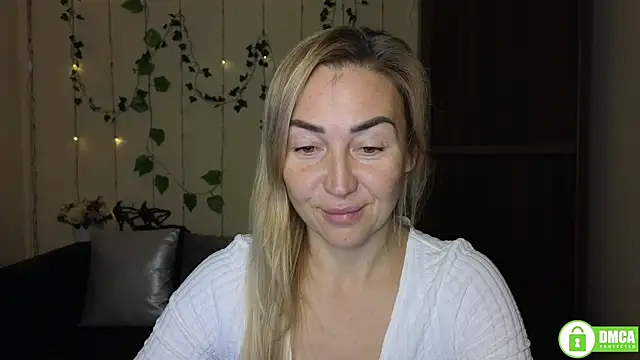 Kiss julli88I online show from 11/09/25, 06:23