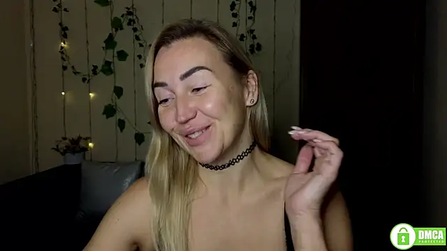 Kiss julli88I online show from 10/19/25, 05:26